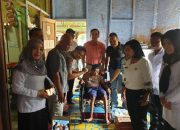 Kapolsek Pancur Batu Bersama PT Galatta Lestarindo Berbagi Kasih Kepada Warga Yang Cacat Fisik