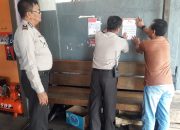 Wujudkan Pemilu Damai, Polsek Belitang Pasang Himbauan Kamtibmas