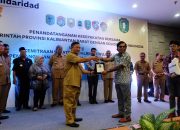 Bupati Rupinus Saksikan Penandatangan MoU Antara Pemrov Kalbar dengan Solidaridad