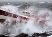 Terombang Ambing KM. Cahaya Fitra di Perairan Pulau Labengki Konut