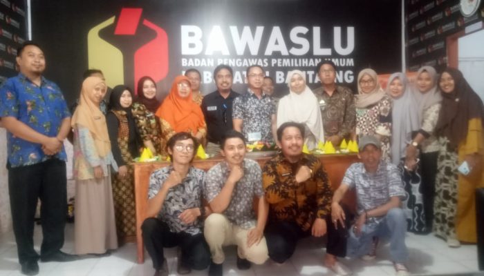 Milad Perdana Bawaslu Kab/Kota. Pemilu Berintegritas Masih Sebatas Impian