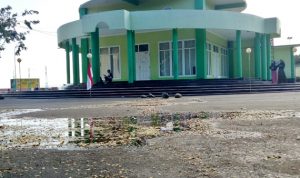 Jamaah Masjid An Nur Keluhkan Bau Tak Sedap