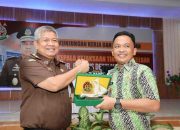 Kenali Wilayah Hukum, Kepala Kejaksaan Tinggi Sulselbar Sambangi Butta Toa