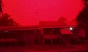 Fenomena Langit merah di Jambi disebabkan oleh kabut yang menyaring sinar matahari