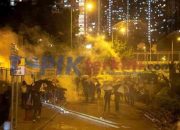 Metro Hong Kong tutup setelah malam aksi Anarkis