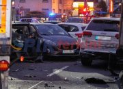 Truk curian menabrak mobil di Jerman