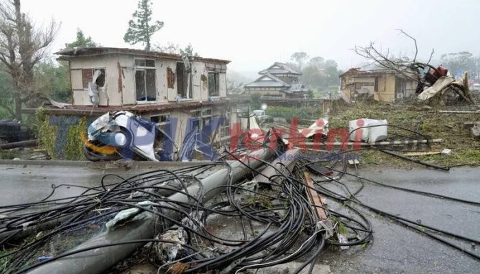Satu orang tewas dan jutaan jiwa disarankan untuk mengungsi saat topan menghantam Jepang