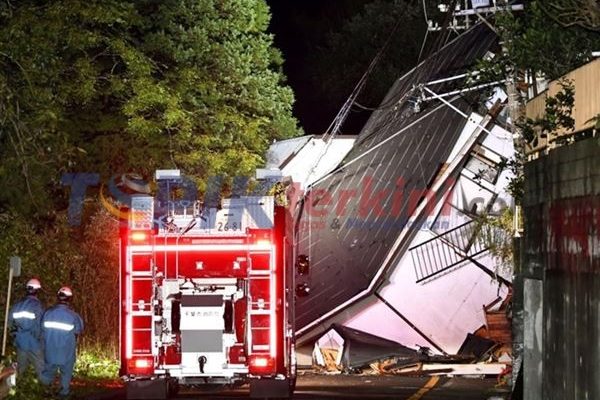 Badai kembali menghantam Jepang Menewaskan 10 orang