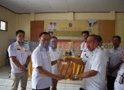 Dukung Gerakan Ayo Kembali Bersekolah, Camat Polut Serahkan Data Anak Putus Sekolah