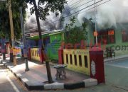 Minggu Panas, Tiga Rumah Satu Sekolah  di Lalap Sijago Merah