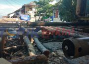  Warga Pertanyaan Progres Pembangunan Jembatan Sungai Kapar di Pasar Sekadau 