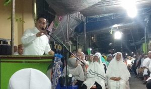 Endha Gitaris Band Ungu Hadiri Malam Taziah di Sidulang Satu