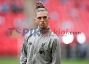 Pemain muda Liverpool Elliott diskors 14 hari setelah mengejek Kane Tottenham