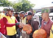 Gowes Berbagi, Kapolres Bantaeng Bagi-bagi Sembako