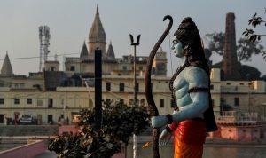 India menahan pengguna media sosial atas posting daring yang meradang setelah keputusan tempat keagamaan