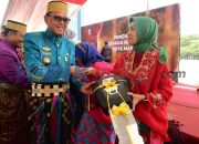 HUT Makassar Bertabur Penghargaan dan Bantuan