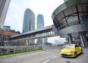 20 Tahun Pembangunan, Jembatan penyeberangan Akhirnya Terbuka