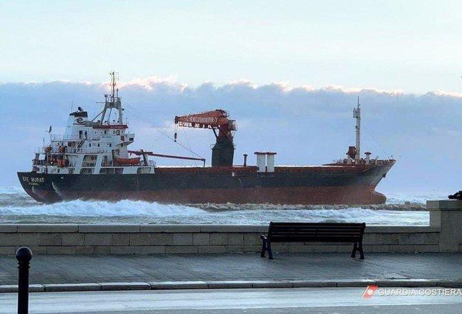 Pasukan kuat Libya merebut kapal Turki