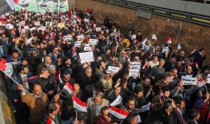 12 Tewas di Baghdad saat penyerang menembakkan peluru tajam ke Pendemo