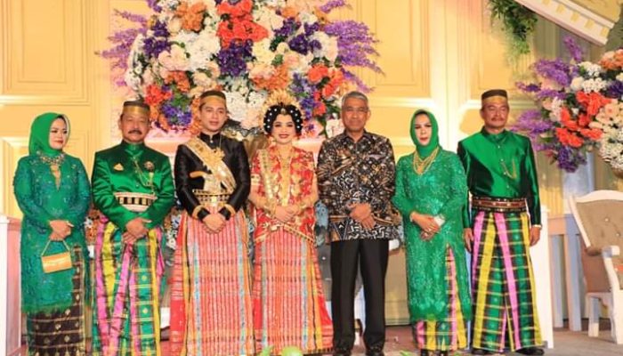 Bupati Luwu Timur Hadiri Pesta Pernikahan Anak Wabup Gowa