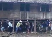 Babinsa Koramil 1403/05 Bastem Bantu Angkat Rumah Warga Desa Ledan Luwu