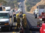 Usai Tabrakan, Sebuah Mobil terbakar dan menewaskan 14 Orang