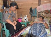 Kapolres Bone berikan bantuan kepada Warga penderita Lumpuh Menahun