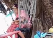 Viral…, Pasangan Mesum di Pelabuhan Bajoe Bone Nyepong di Rekam sembunyi-sembuyi