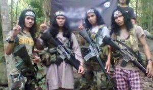 Tiga polisi dan seorang warga sipil terluka dalam serangan Abu Sayyaf