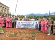 Dukung Program Penghijauan, Polres Luwu Timur Gelar Aksi Tanam Pohon