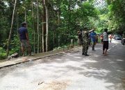 Diduga Rem Blong, Mobil Dump Truck Terperosok ke Jurang di Jalan Trans Sulawesi Kasintuwu