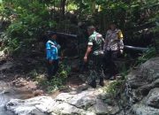 Mendapat Pengawalan Babinsa Dan Bhabinkamtibmas, Petugas PDAM Tertibkan Jaringan Pipa