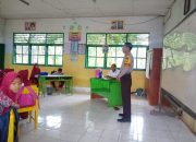 Wujudkan Generasi Cerdas, Bhabinkamtibmas Polut Sambangi Sekolah