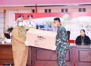 40 Koli Bantuan APD, Danrem 143/HO Serahkan Kepada Gubernur Sultra Secara Simbolis