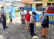 Peduli, Personel Polsek Polsel Humbau Warga Cegah Penyebaran Virus Corona