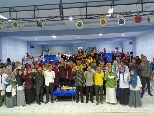 Seminar Empat Pilar, Ajiep Padindang Bahas Ketahanan Budaya di Unhas