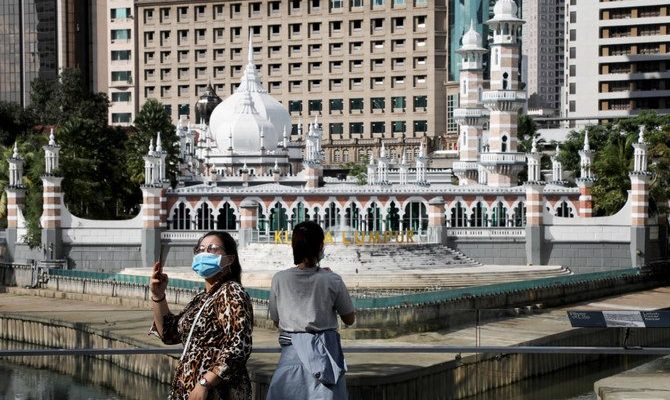 Vietnam melaporkan kasus baru coronavirus yang terkait dengan acara masjid Malaysia