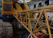 Pemuatan Alat Berat di Kapal Feri diduga Kebijakan Sahbandar Weda