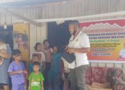 Melalui Reses Sidang I DPRD Konsel, Butomo Lubis, SH, Bagikan Nasi Kotak dan Masker Didapil IV Moramo