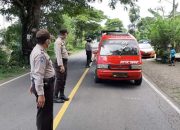 Antispasi COVID-19, TNI-Polri Periksa Suhu tubuh pengendara yang melintas di batas Jeneponto