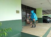 Semprotkan Disinfektan, Kodam XII/Tpr Terus Upayakan Pencegahan Covid-19