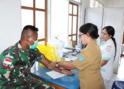 Kurang Darah Dalam Persalinan, Novi Pande Dibantu Satgas Yonif 132