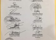 17 Anggota Dewan Menolak SK Pelantikan Sakir Ahmad Sebagai Ketua DPRD Defenitif