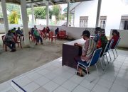 Dadiri Rapat Data Penerima BLT  di Desa Kasintuwu Lutim, Ini Kata Babinsa Koramil Mangkutana