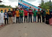 Pemdes Laikang Bersama Gugus Covid-19 GP Ansor Takalar Bagikan Masker dan Hand Sanitizer