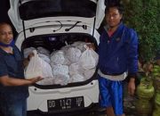 Anggota DPRD Partai Demokrat Memberikan Bantuan Sembako di Sejumlah Titik di Kecamatan Bulukumpa