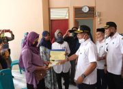 Sebanyak 164 KK Penerima BLT-DD Desa Lentu di Bagikan