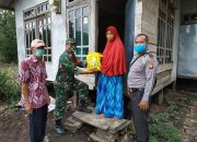 Babinsa Kawal Bantuan Pemerintah untuk Warga Binaan