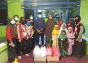 Keluarga Besar Satuan Komando Jaguar 86 Bagikan Takjil ke Pengguna Jalan dan Panti Asuhan