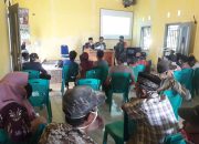 Babinsa Koramil Wotu Hadiri Rapat Validasi Data Penerima BLT di Desa Tatengge Luwu Timur